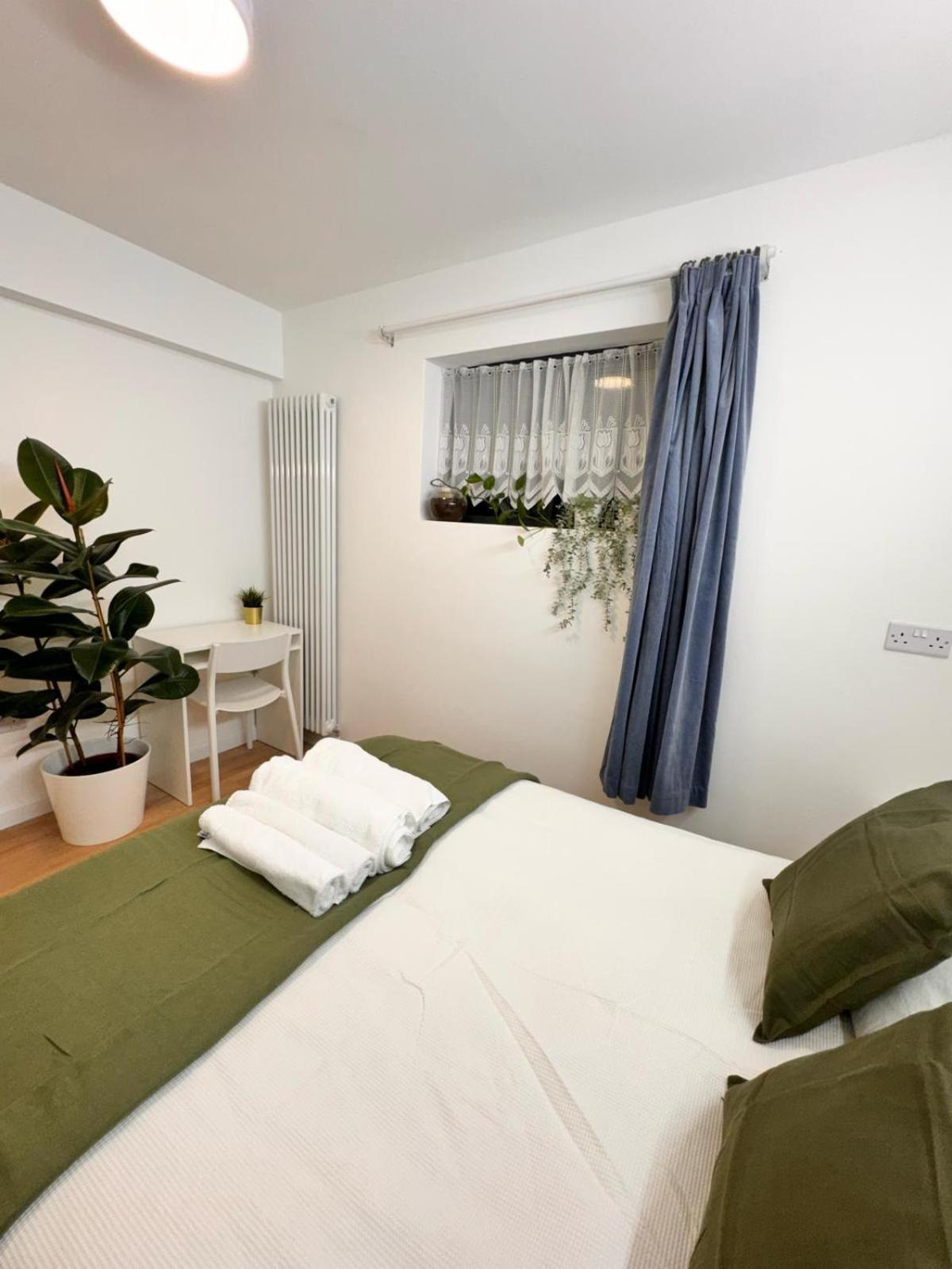 Luxury In Cross Harbour Affittacamere *